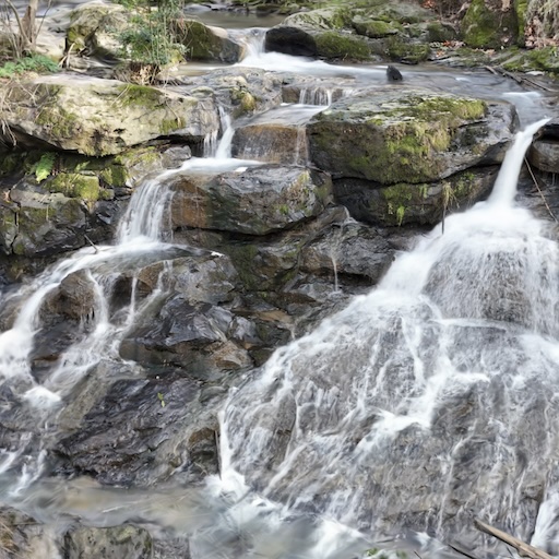 Cedar Creek Falls